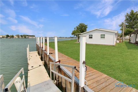 Tiny photo for 1660 N Compass Avenue, Port Clinton, OH 43452 (MLS # 10004379)