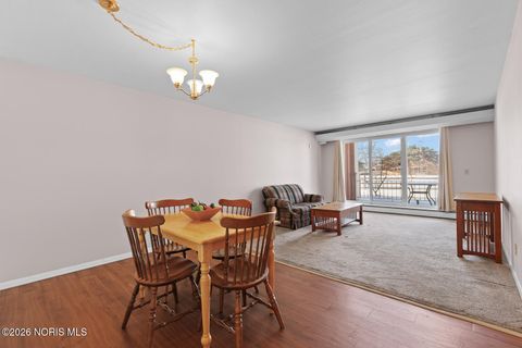 Tiny photo for 3010 W Central Avenue #Apt 105, Toledo, OH 43606 (MLS # 10003570)