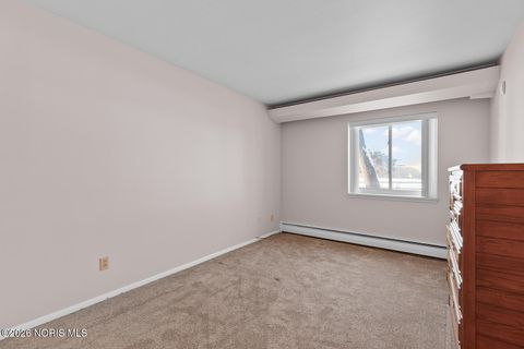 Tiny photo for 3010 W Central Avenue #Apt 105, Toledo, OH 43606 (MLS # 10003570)
