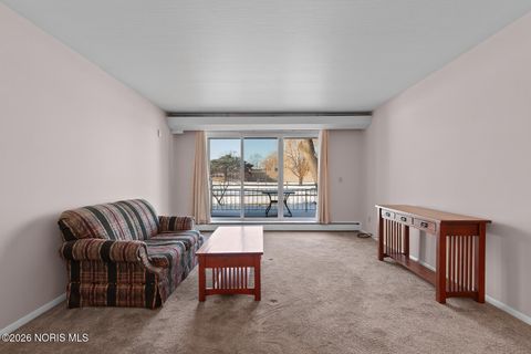 Tiny photo for 3010 W Central Avenue #Apt 105, Toledo, OH 43606 (MLS # 10003570)