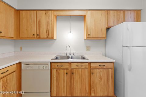 Tiny photo for 3010 W Central Avenue #Apt 105, Toledo, OH 43606 (MLS # 10003570)