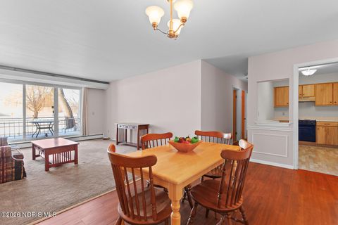 Tiny photo for 3010 W Central Avenue #Apt 105, Toledo, OH 43606 (MLS # 10003570)