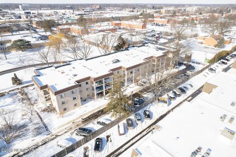 Tiny photo for 3010 W Central Avenue #Apt 105, Toledo, OH 43606 (MLS # 10003570)