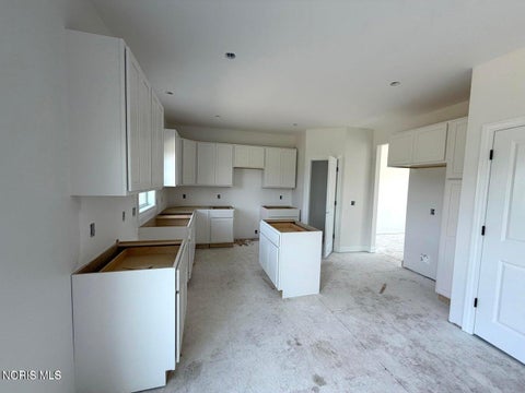 Tiny photo for 5045 Magnolia Drive, Oregon, OH 43616 (MLS # 10009693)