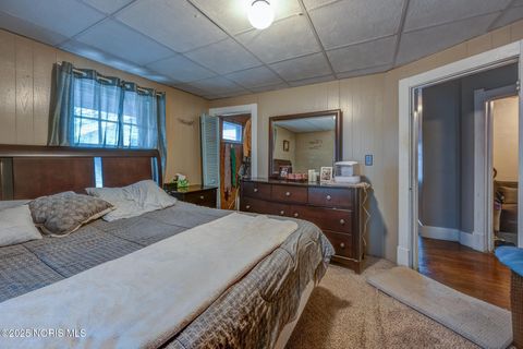 Tiny photo for 4322 Lowe Road, Toledo, OH 43612 (MLS # 10002493)