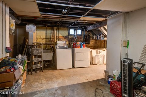 Tiny photo for 4322 Lowe Road, Toledo, OH 43612 (MLS # 10002493)