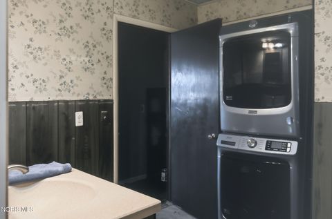 Tiny photo for 26988 Lime City Road, Perrysburg, OH 43551 (MLS # 10004173)