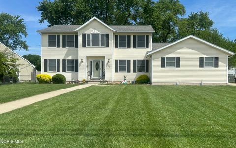 Photo of 5606 Nebraska Avenue, Toledo, OH 43615 (MLS # 10008351)