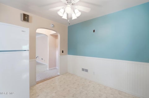 Tiny photo for 3137 Winston Boulevard, Toledo, OH 43614 (MLS # 10010954)
