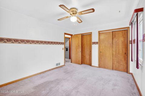 Tiny photo for 2901 Evergreen Road, Toledo, OH 43606 (MLS # 10000985)