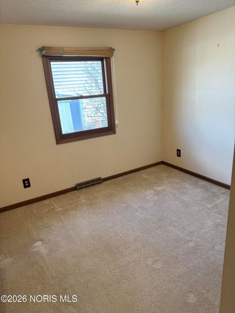 Tiny photo for 910 Melody Lane, Napoleon, OH 43545 (MLS # 10002915)