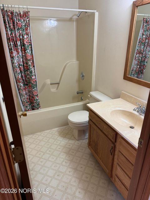 Tiny photo for 910 Melody Lane, Napoleon, OH 43545 (MLS # 10002915)