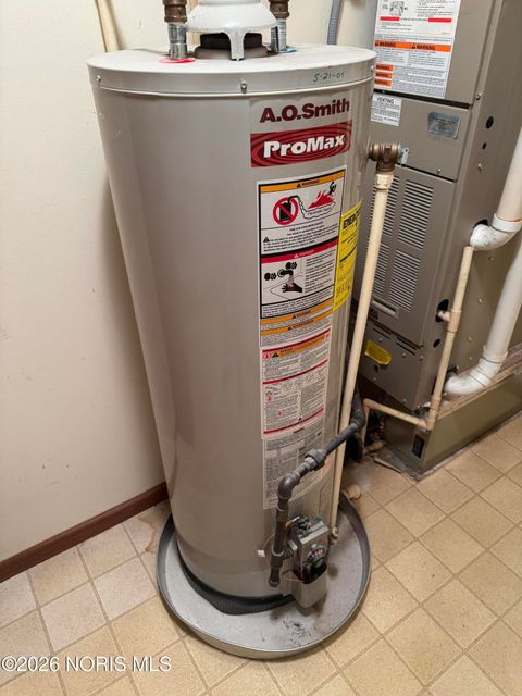 Tiny photo for 910 Melody Lane, Napoleon, OH 43545 (MLS # 10002915)