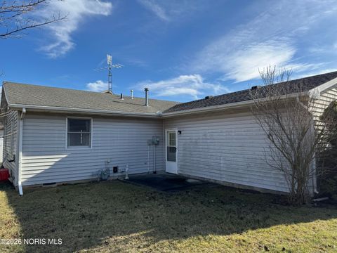 Tiny photo for 910 Melody Lane, Napoleon, OH 43545 (MLS # 10002915)