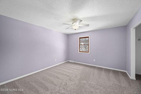 Tiny photo for 2161 Winterset Drive, Toledo, OH 43614 (MLS # 10003832)