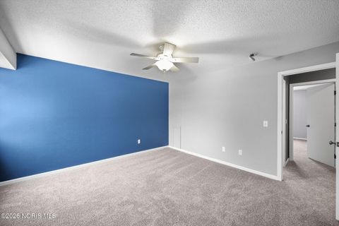 Tiny photo for 2161 Winterset Drive, Toledo, OH 43614 (MLS # 10003832)