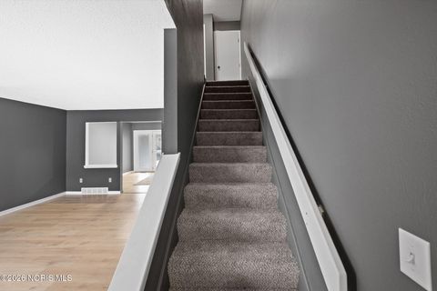 Tiny photo for 2161 Winterset Drive, Toledo, OH 43614 (MLS # 10003832)