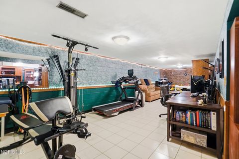 Tiny photo for 130 Oakland Avenue, Findlay, OH 45840 (MLS # 10005076)