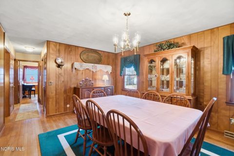 Tiny photo for 130 Oakland Avenue, Findlay, OH 45840 (MLS # 10005076)