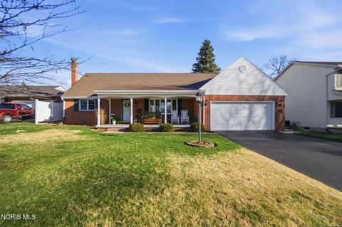 Photo of 130 Oakland Avenue, Findlay, OH 45840 (MLS # 10005076)
