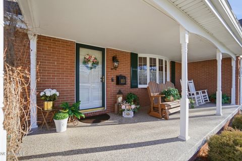 Tiny photo for 130 Oakland Avenue, Findlay, OH 45840 (MLS # 10005076)