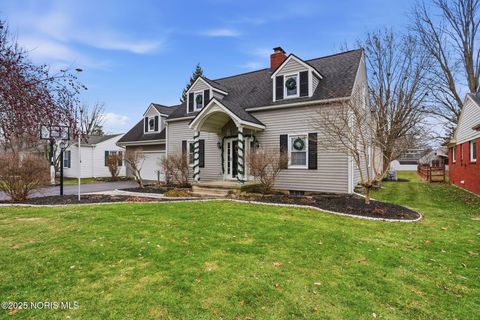 Tiny photo for 331 Fairlawn Place, Findlay, OH 45840 (MLS # 10002641)