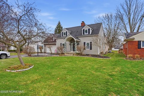 Tiny photo for 331 Fairlawn Place, Findlay, OH 45840 (MLS # 10002641)