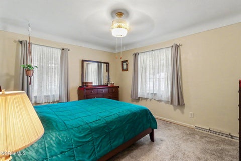 Tiny photo for 4854 Clover Lane, Toledo, OH 43623 (MLS # 10009318)