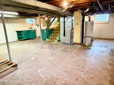 Tiny photo for 612 Thurston Street, Toledo, OH 43605 (MLS # 10014760)