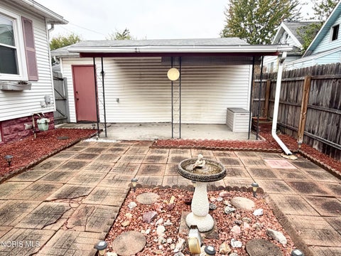 Tiny photo for 612 Thurston Street, Toledo, OH 43605 (MLS # 10014760)