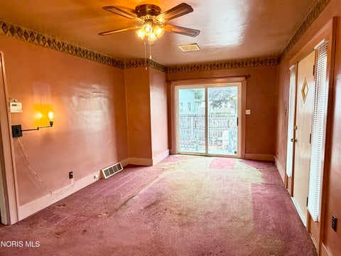 Tiny photo for 612 Thurston Street, Toledo, OH 43605 (MLS # 10014760)