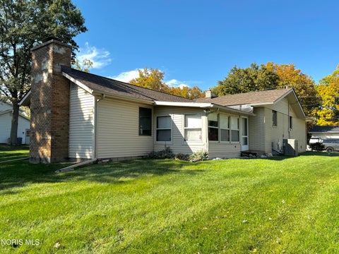 Tiny photo for 157 Anna Lane, Bryan, OH 43506 (MLS # 10014627)