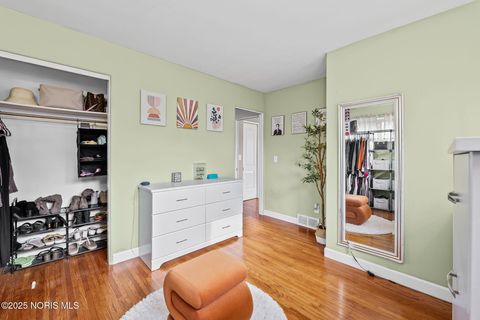 Tiny photo for 1626 Glenfield Lane, Toledo, OH 43614 (MLS # 10002363)