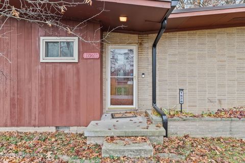 Tiny photo for 1626 Glenfield Lane, Toledo, OH 43614 (MLS # 10002363)