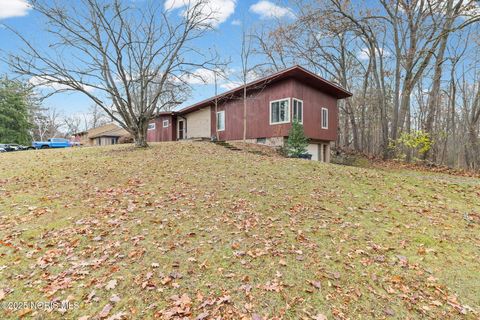 Tiny photo for 1626 Glenfield Lane, Toledo, OH 43614 (MLS # 10002363)