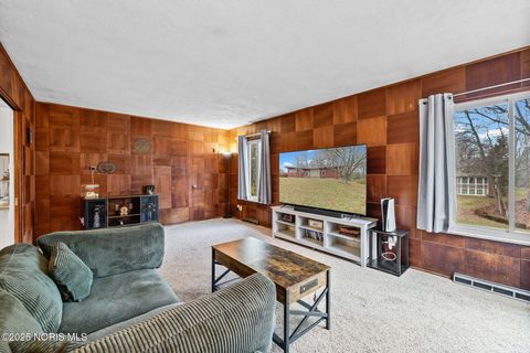 Tiny photo for 1626 Glenfield Lane, Toledo, OH 43614 (MLS # 10002363)