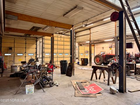 Tiny photo for 1001 Oak Street, Woodville, OH 43469 (MLS # 10002464)