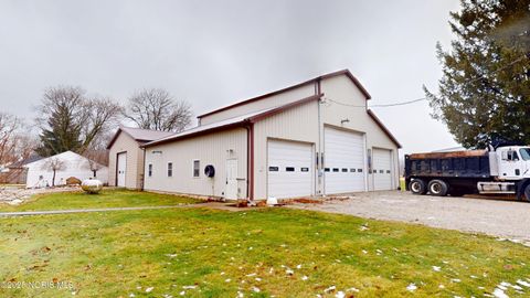 Tiny photo for 1001 Oak Street, Woodville, OH 43469 (MLS # 10002464)