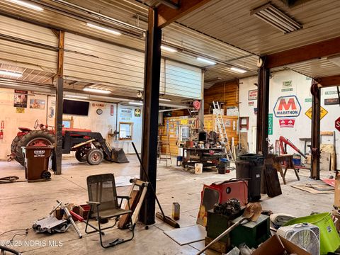 Tiny photo for 1001 Oak Street, Woodville, OH 43469 (MLS # 10002464)