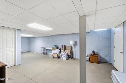 Tiny photo for 2214 Woods Edge Court, Toledo, OH 43615 (MLS # 10012692)