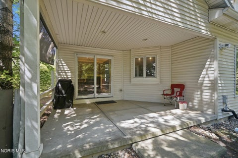 Tiny photo for 2214 Woods Edge Court, Toledo, OH 43615 (MLS # 10012692)