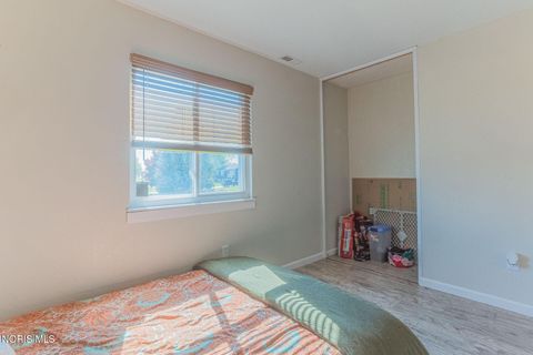 Tiny photo for 2637 Coveview Drive, Toledo, OH 43611 (MLS # 10008263)