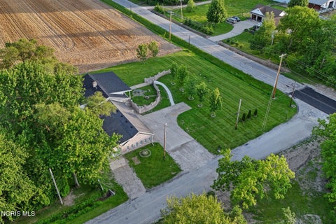 Tiny photo for 28960 N Fostoria Road, Millbury, OH 43447 (MLS # 10008533)