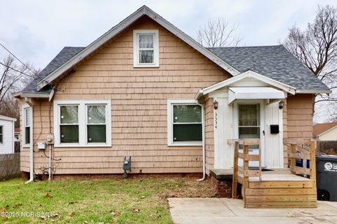 Photo of 3334 Thelma Drive, Toledo, OH 43613 (MLS # 10001695)