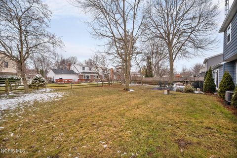 Tiny photo for 7817 Shaftesbury Drive, Sylvania, OH 43560 (MLS # 10004355)
