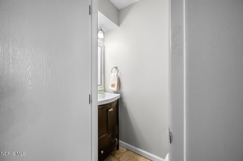 Tiny photo for 7817 Shaftesbury Drive, Sylvania, OH 43560 (MLS # 10004355)