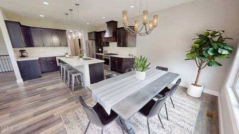 Tiny photo for 8320 Sycamore Woods Lane, Holland, OH 43528 (MLS # 10006963)