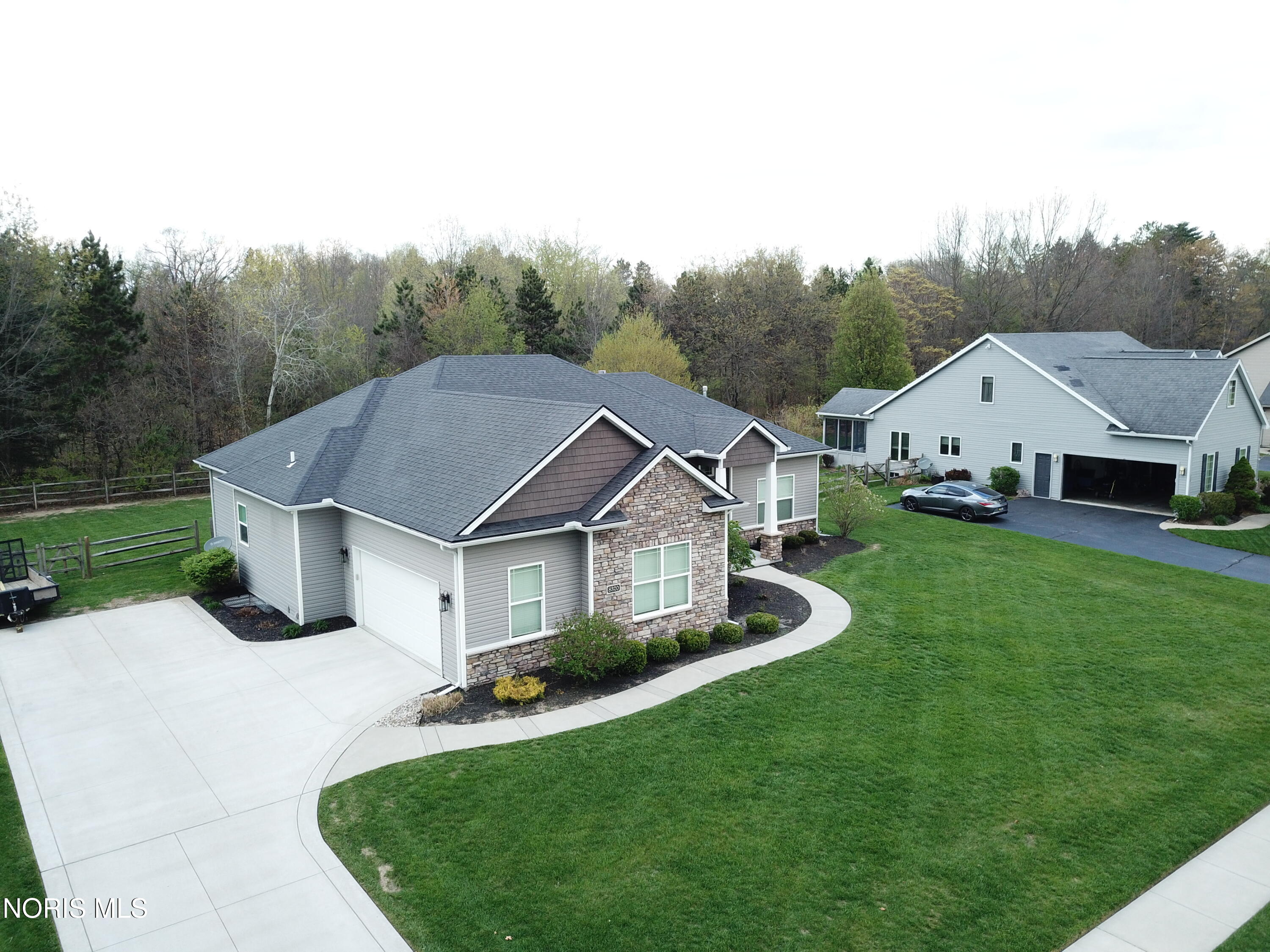 8320 Sycamore Woods Lane