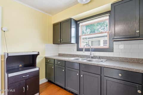 Tiny photo for 516 Maple Street, Fostoria, OH 44830 (MLS # 10011694)