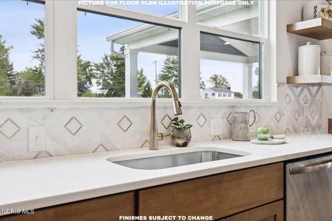 Tiny photo for 980 Stoneleigh Road, Perrysburg, OH 43551 (MLS # 10006888)